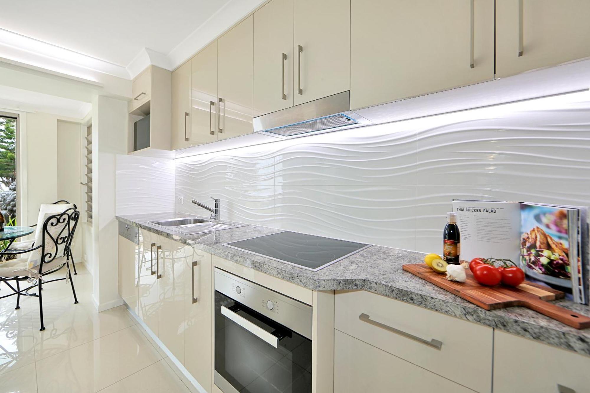 Nautilus Beachside Apartments Bargara Quarto foto